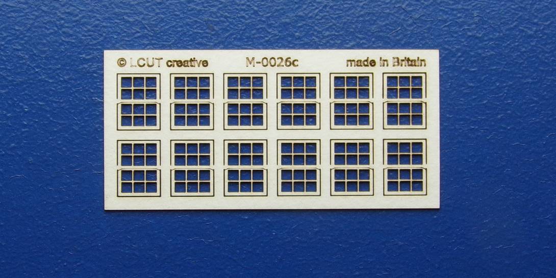 M 00-26c OO gauge kit of 12 windows with sash - type 2 Kit of 12 windows with sash. Made with high quality fiber board 0.7mm thick.
